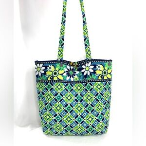 Vera Bradley Daisy Daisy Tote Bag